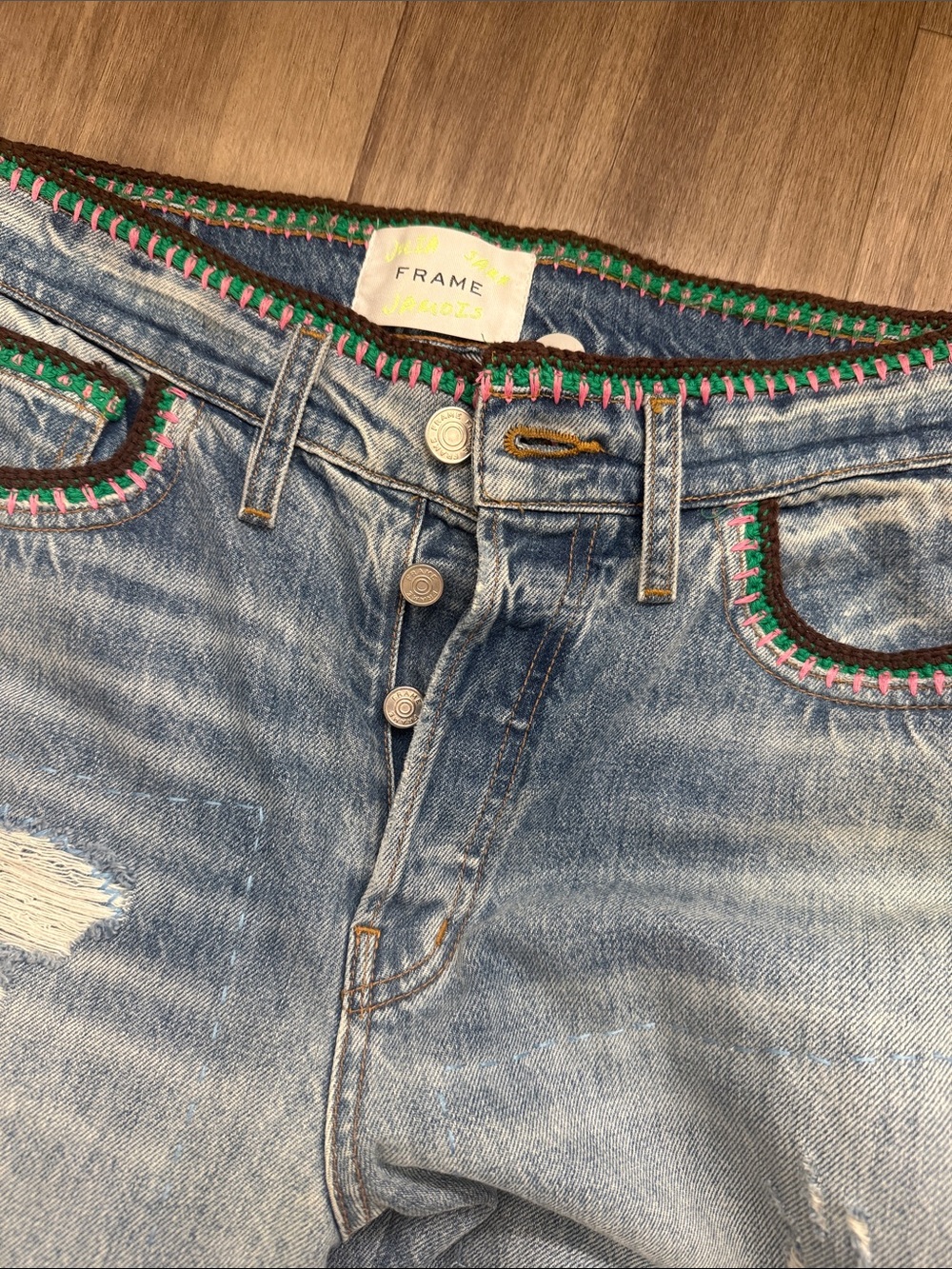 Frame Denim Light Blue Jeans with Multicolor Embroidered Trim